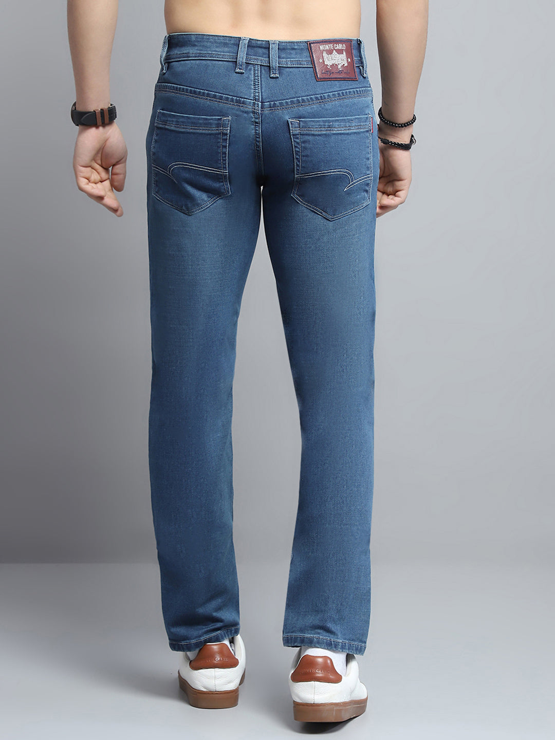 Men Blue Solid Narrow Fit Denim