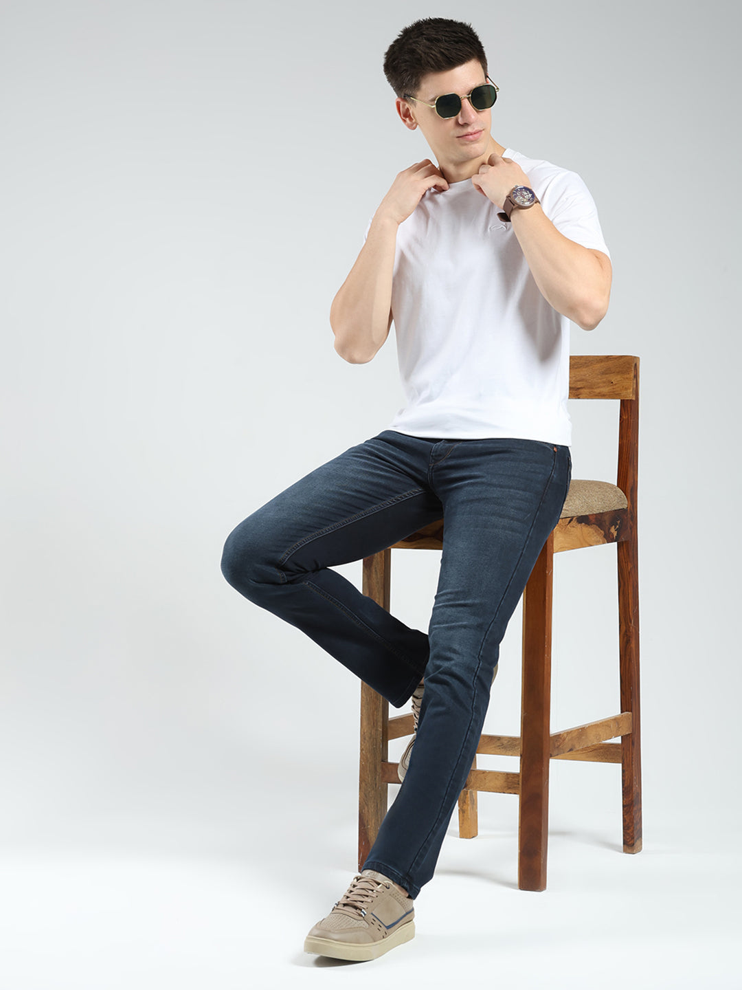 Men Blue Solid Narrow Fit Denim