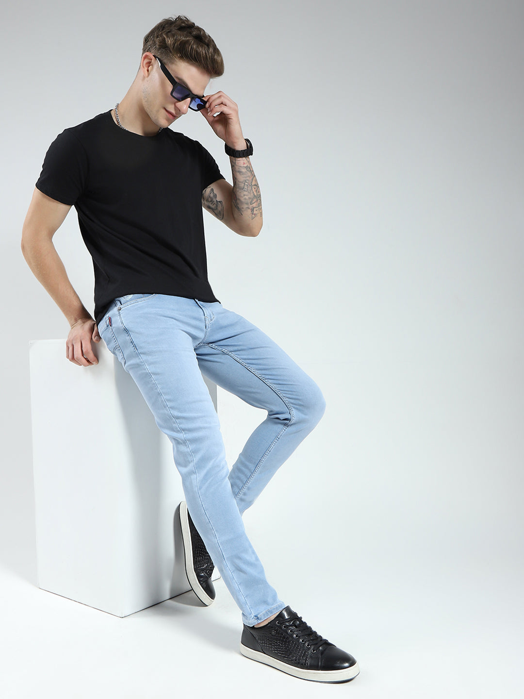 Men Blue Solid Skinny Fit Denim