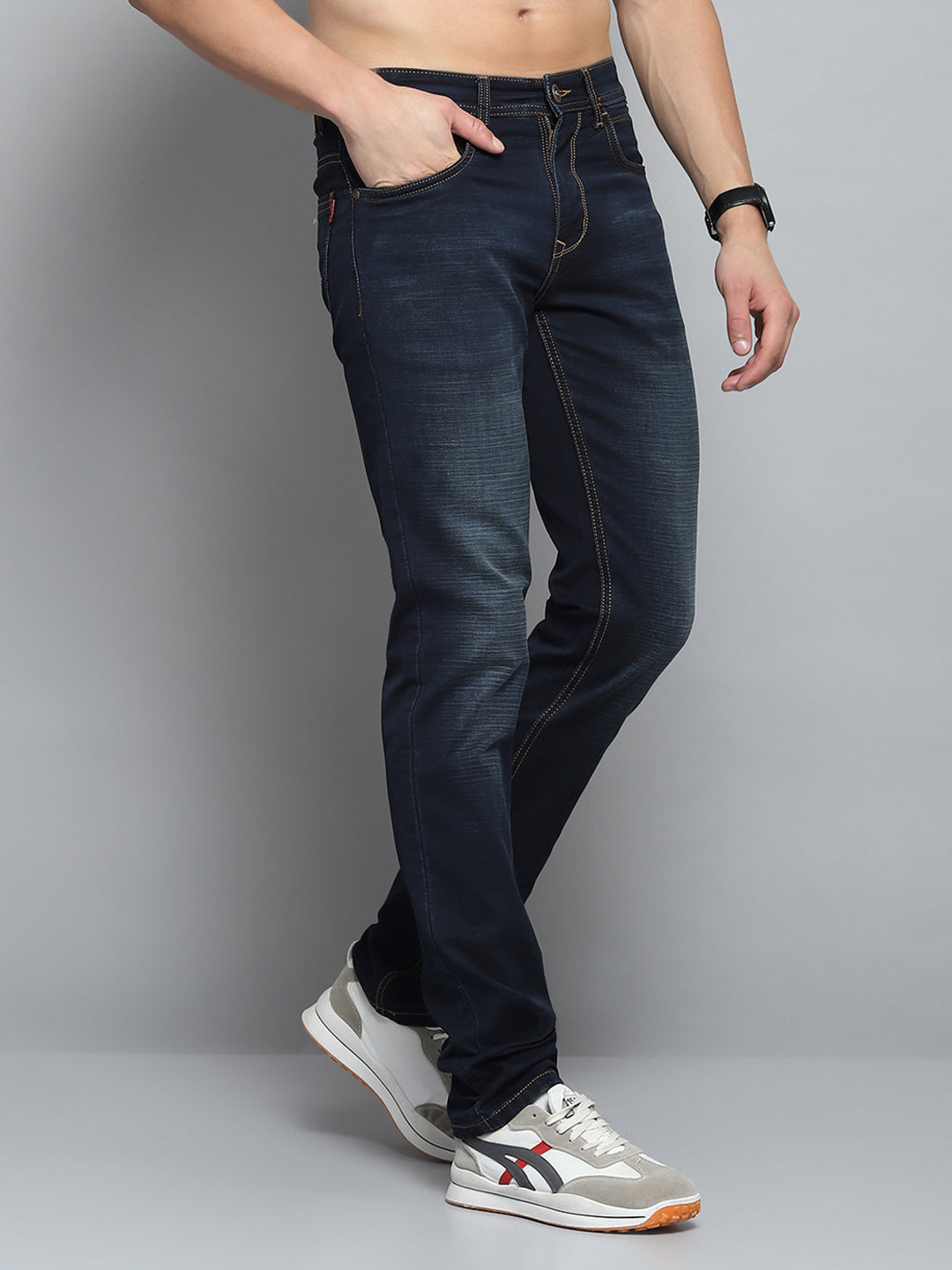Men Blue Solid Narrow Fit Denim