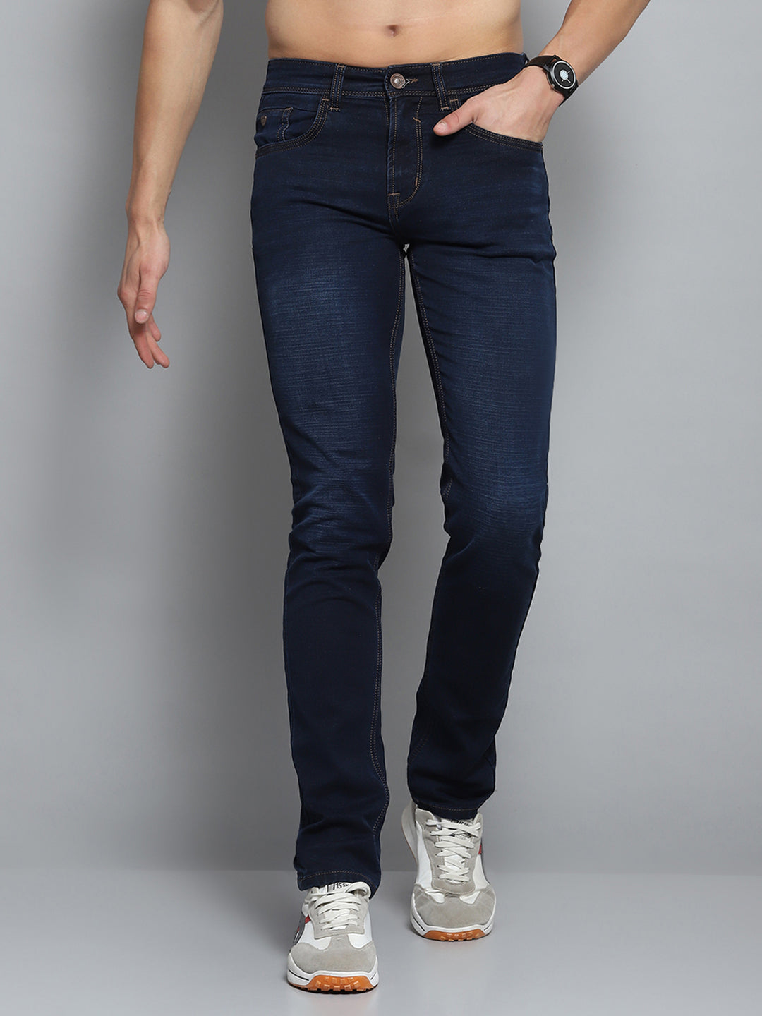 Men Blue Solid Narrow Fit Denim