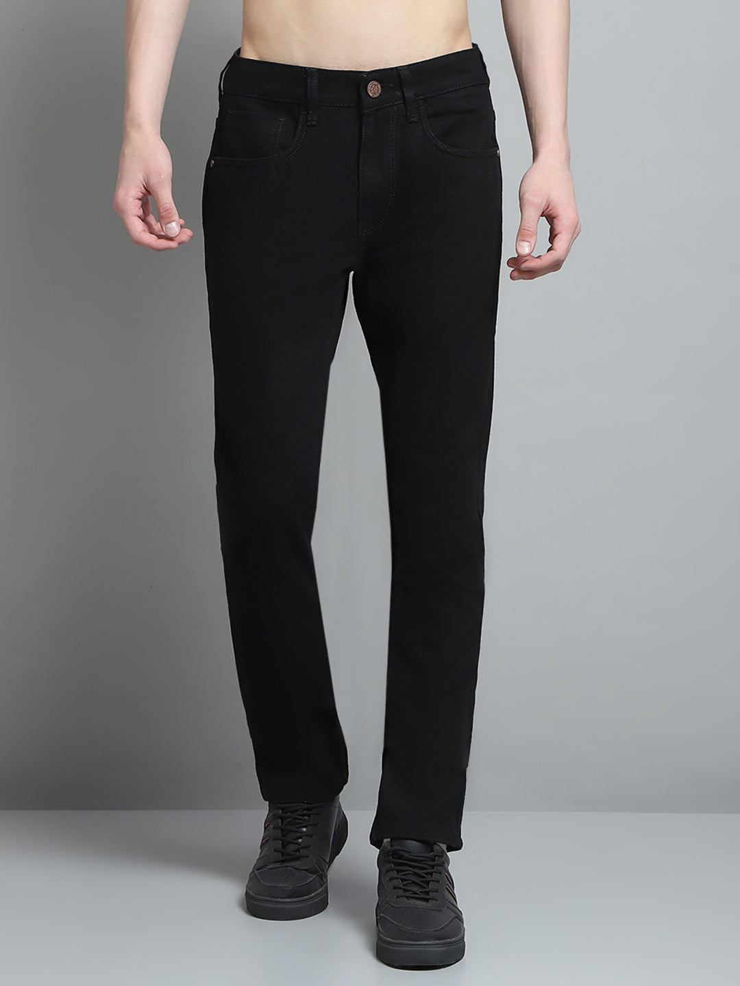Men Black Solid Narrow Fit Denim