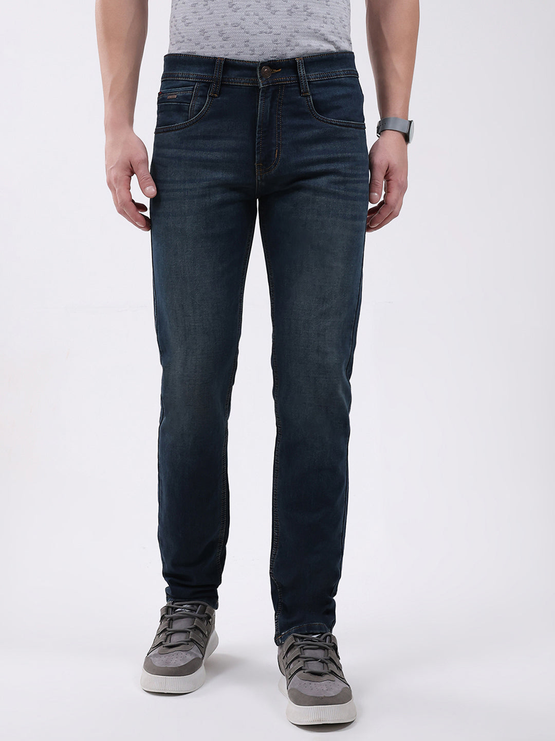 Men Blue Solid Narrow Fit Denim