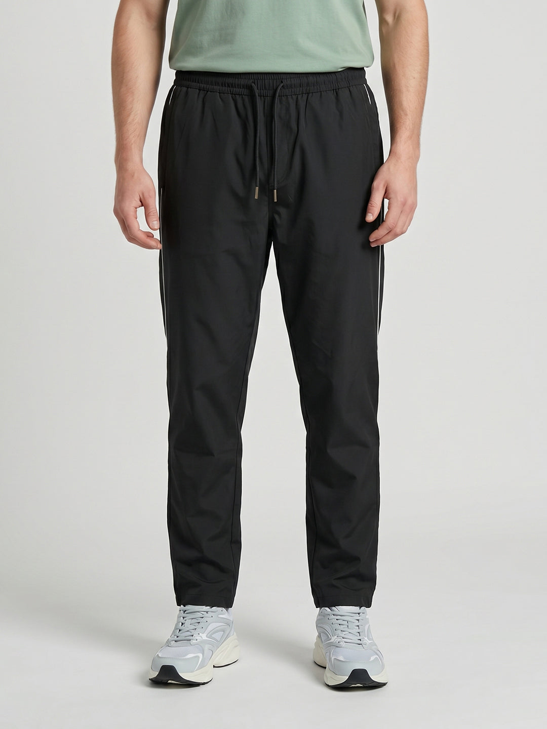 Men Grey Solid Regular Fit Lower