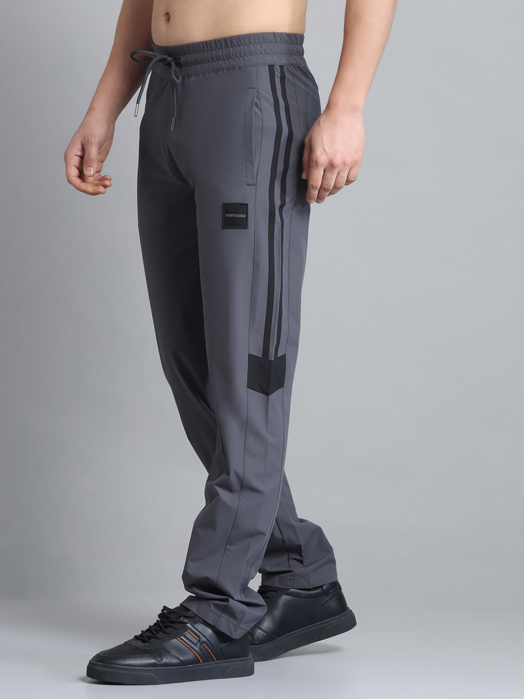 Men Grey Solid Regular Fit Lower