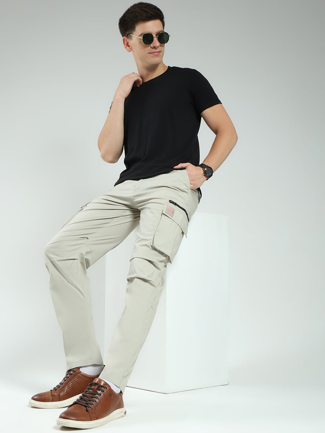 Men Grey Solid Regular Fit Cargo