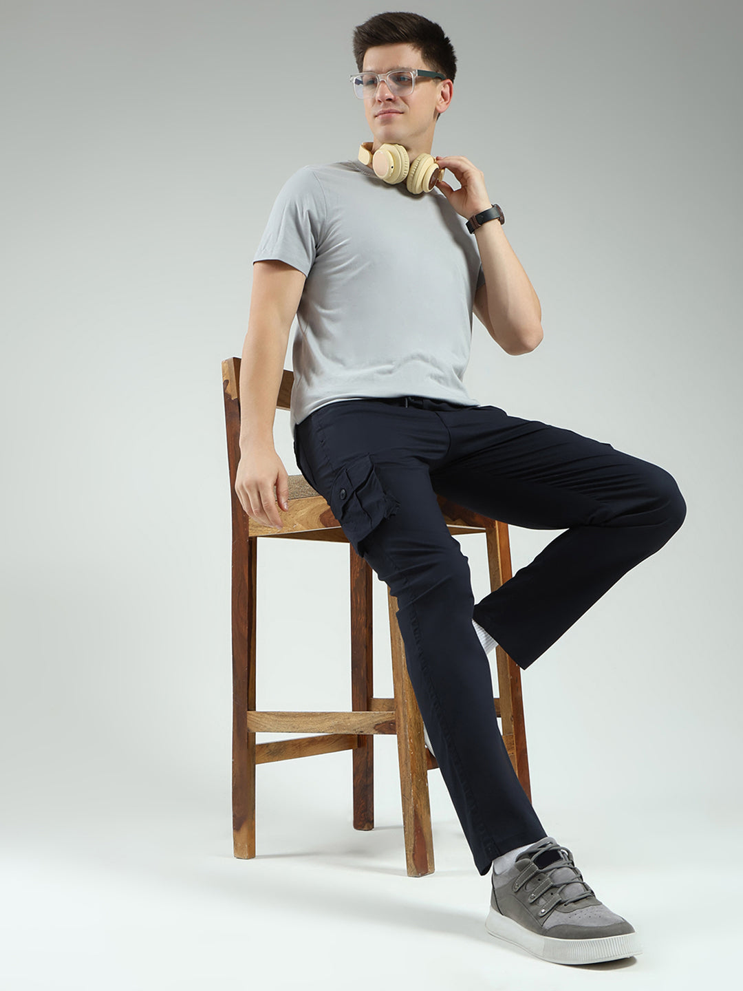 Men Navy Blue Solid Regular Fit Cargo