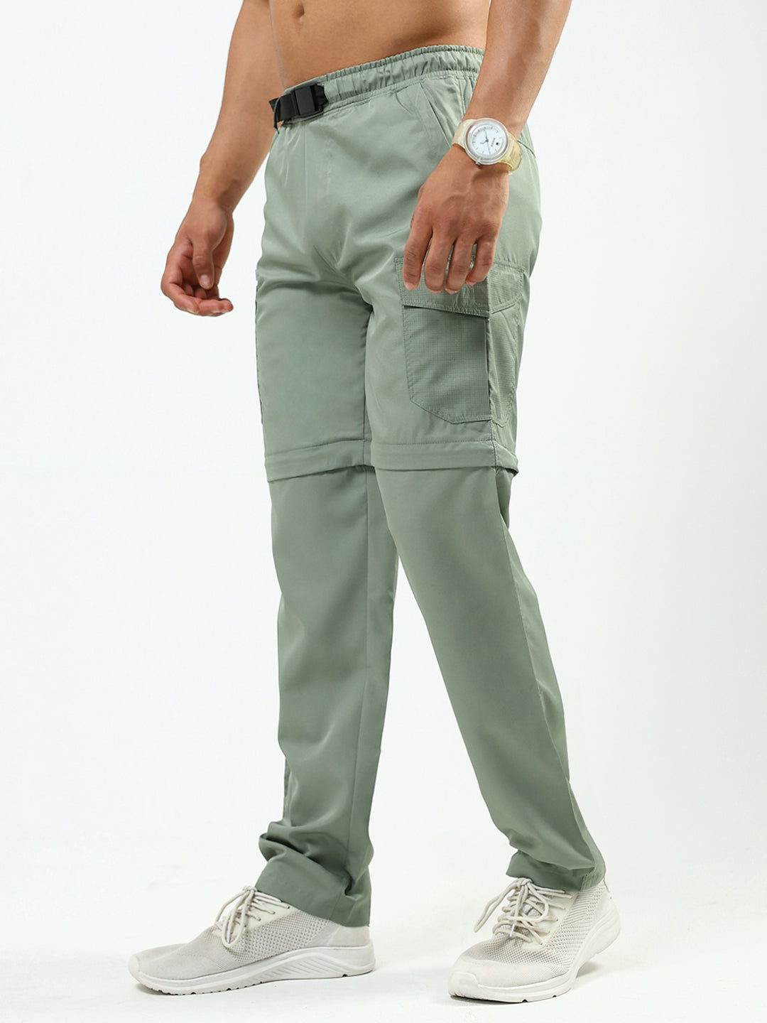 Men Green Solid Regular Fit Lower