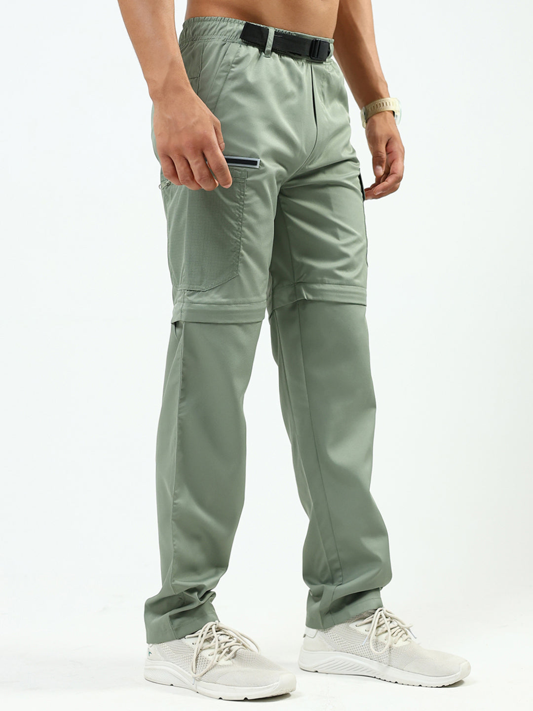 Men Green Solid Regular Fit Lower