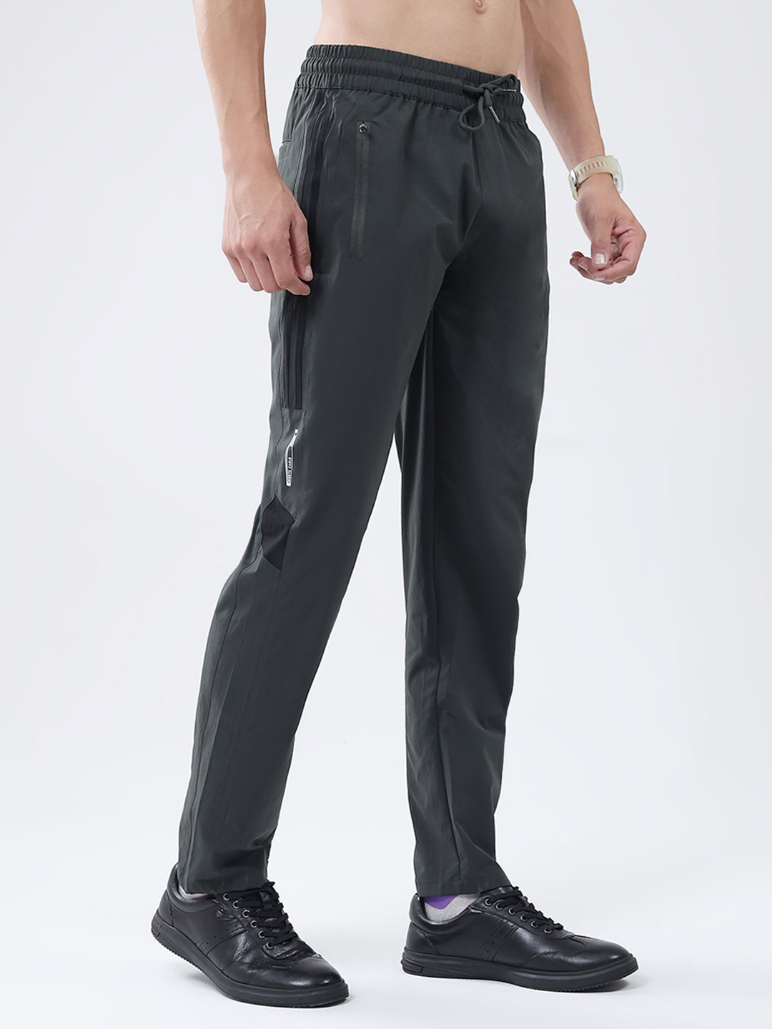 Men Dark Grey Solid Regular Fit Winter Lower