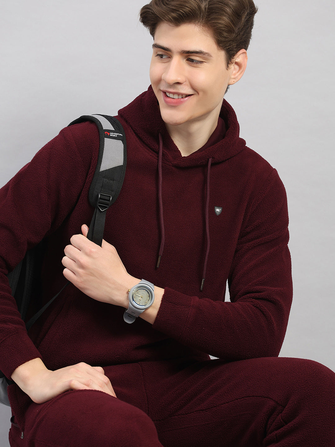 Men Maroon Solid Hooded Full Sleeve Winter Tracksuit