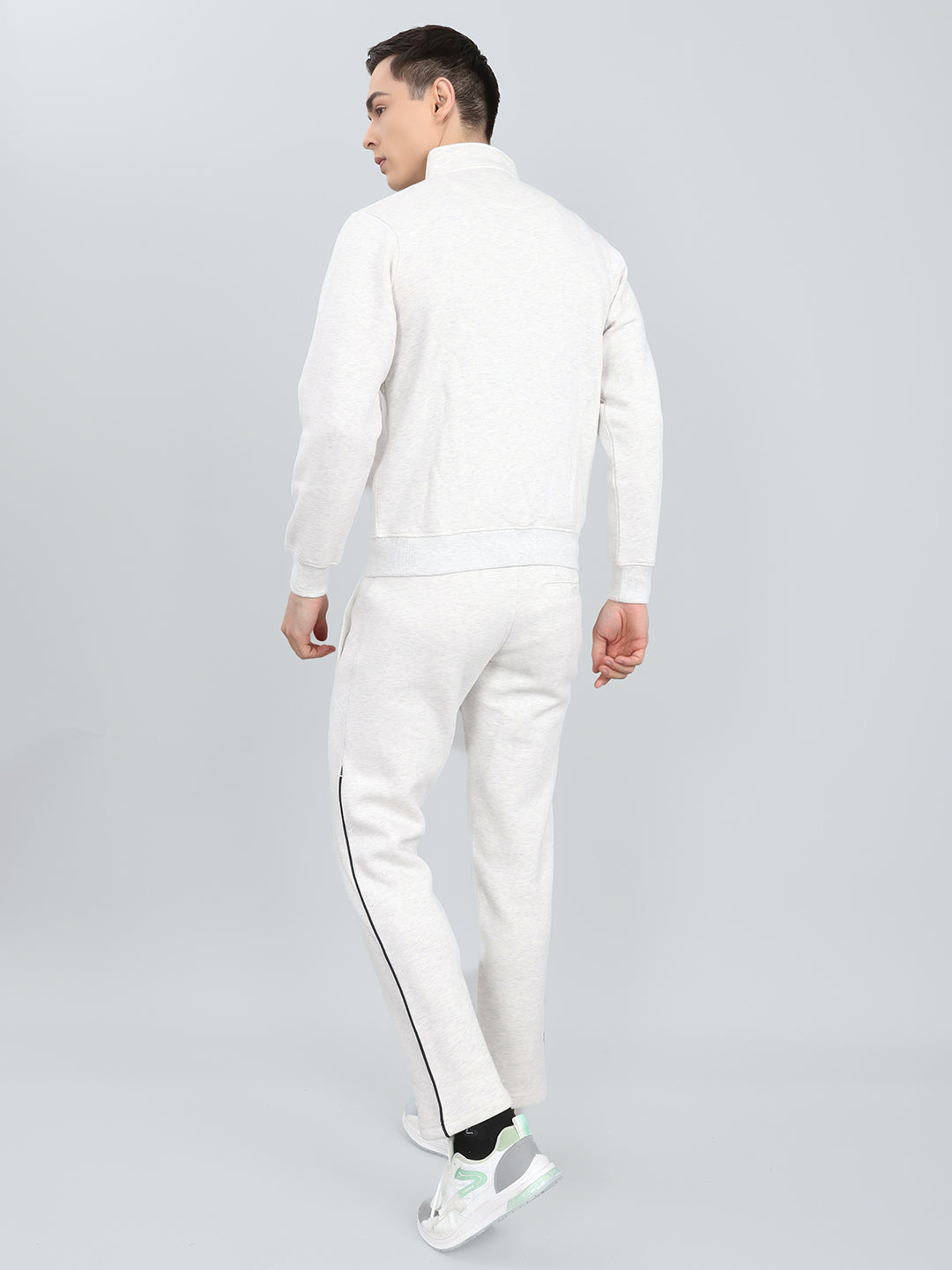 Men Off White Solid Mandarin Collar Full Sleeve Winter Tracksuit