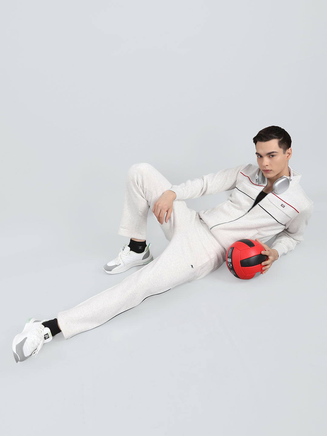 Men Off White Solid Mandarin Collar Full Sleeve Winter Tracksuit
