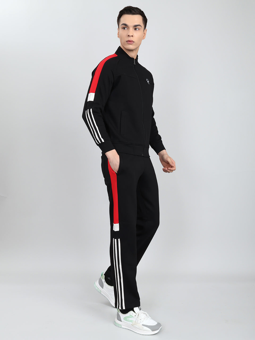 Men Black Solid Mandarin Collar Full Sleeve Winter Tracksuit