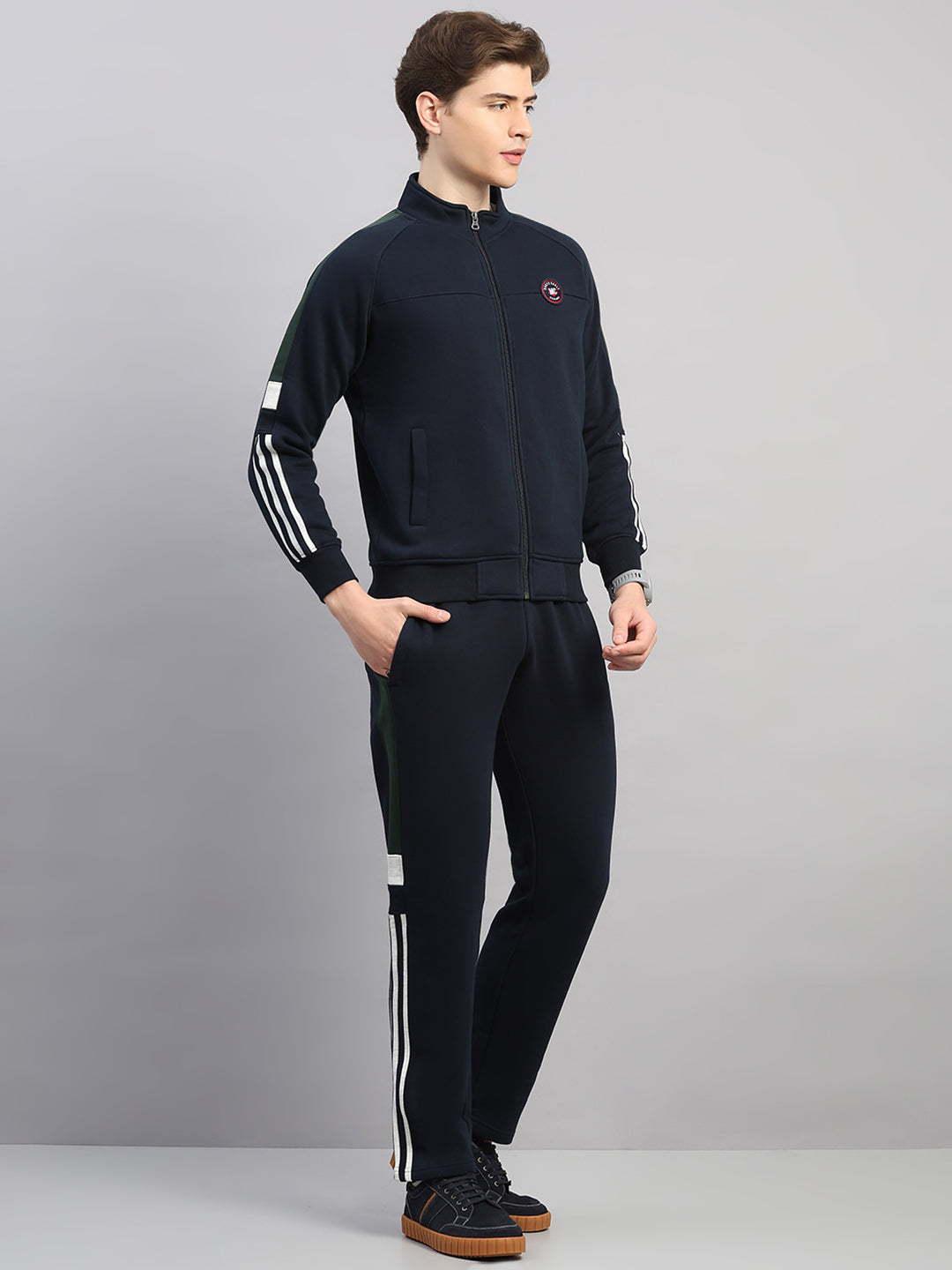 Men Navy Blue Solid Round Neck Full Sleeve Winter Tracksuit