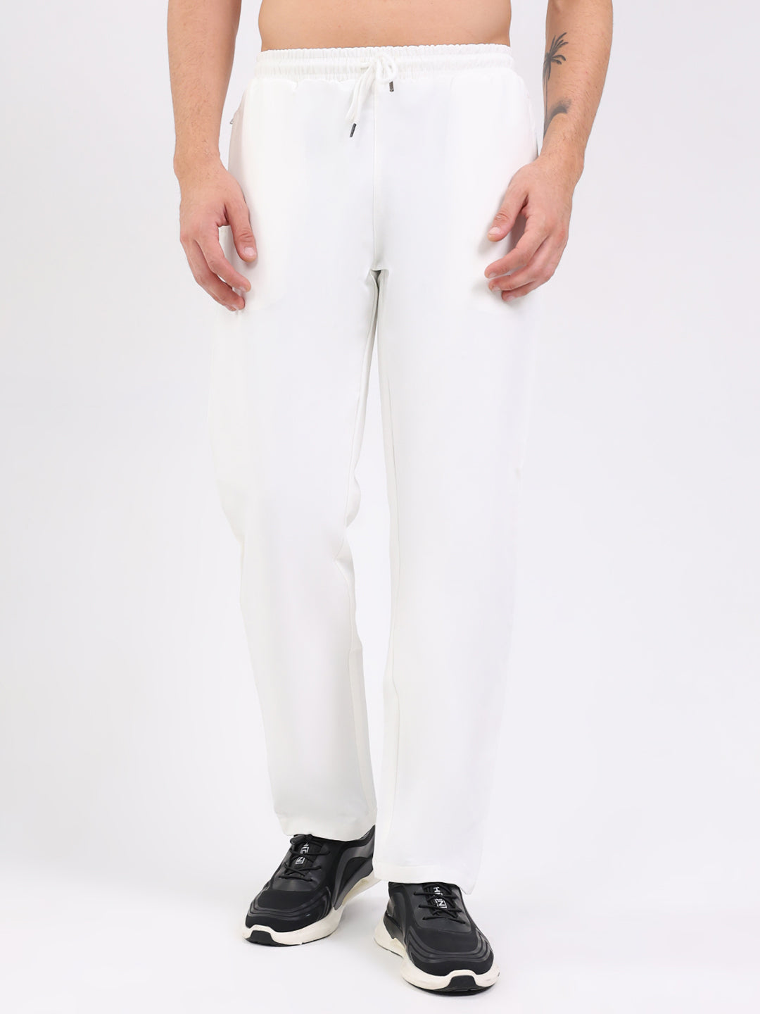 Men White Solid Mock Neck Full Sleeve Winter Tracksuit