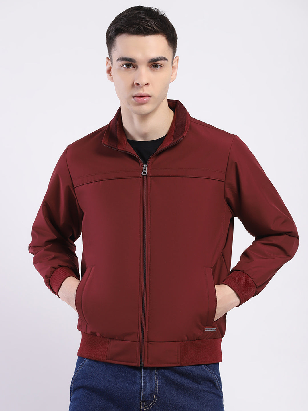 Men Maroon Solid Collar Full Sleeve Jacket