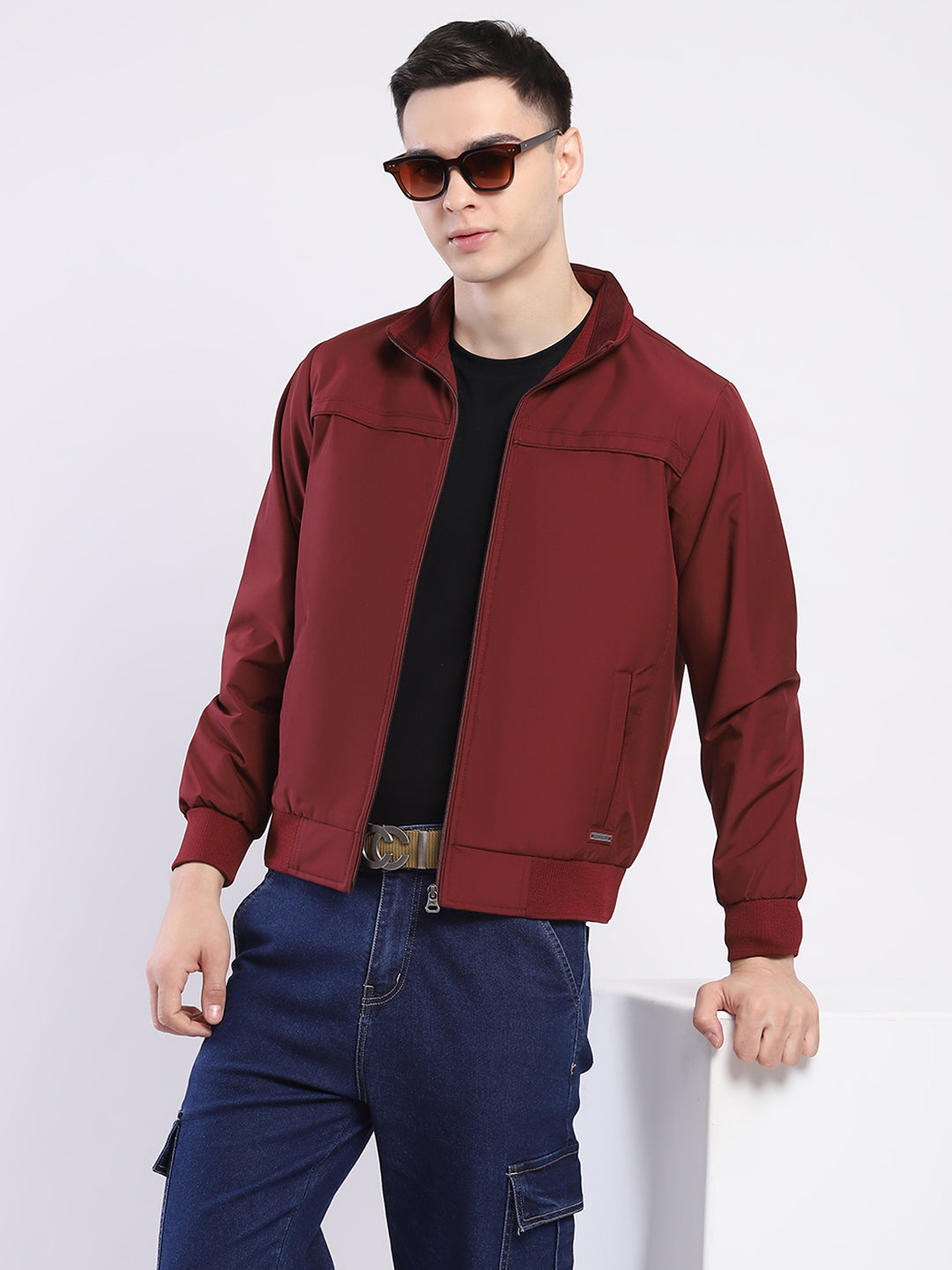 Men Maroon Solid Collar Full Sleeve Jacket