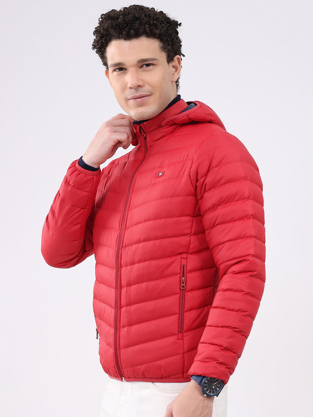 Men Red Solid Hooded Full Sleeve Jacket