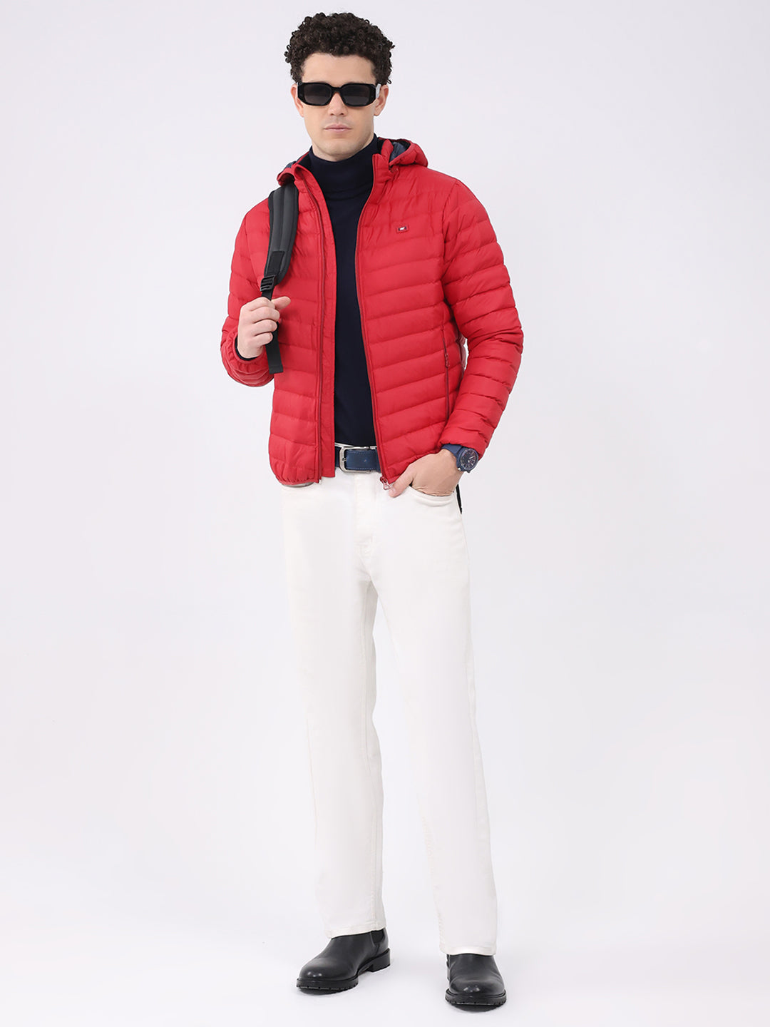 Men Red Solid Hooded Full Sleeve Jacket
