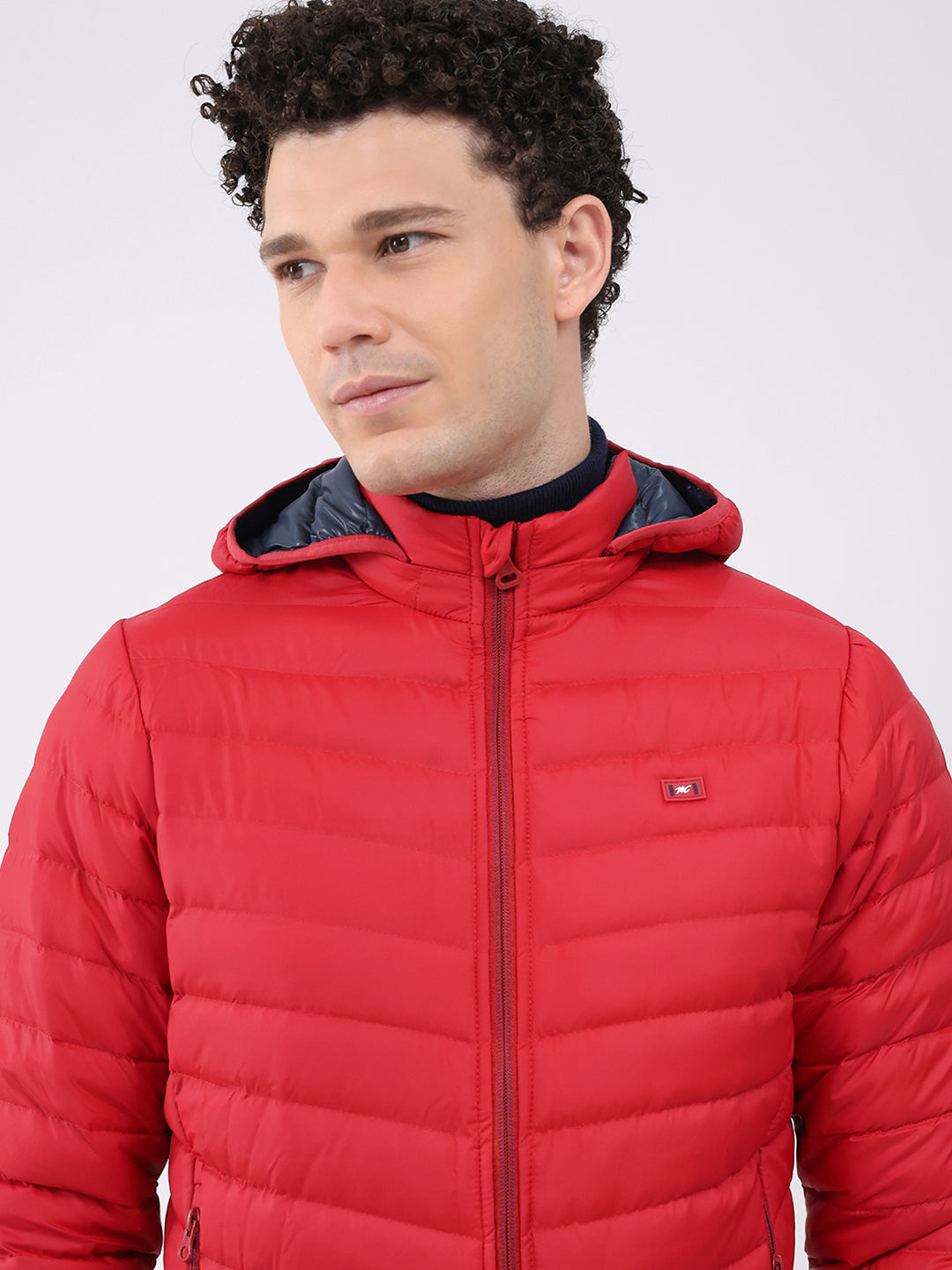 Men Red Solid Hooded Full Sleeve Jacket