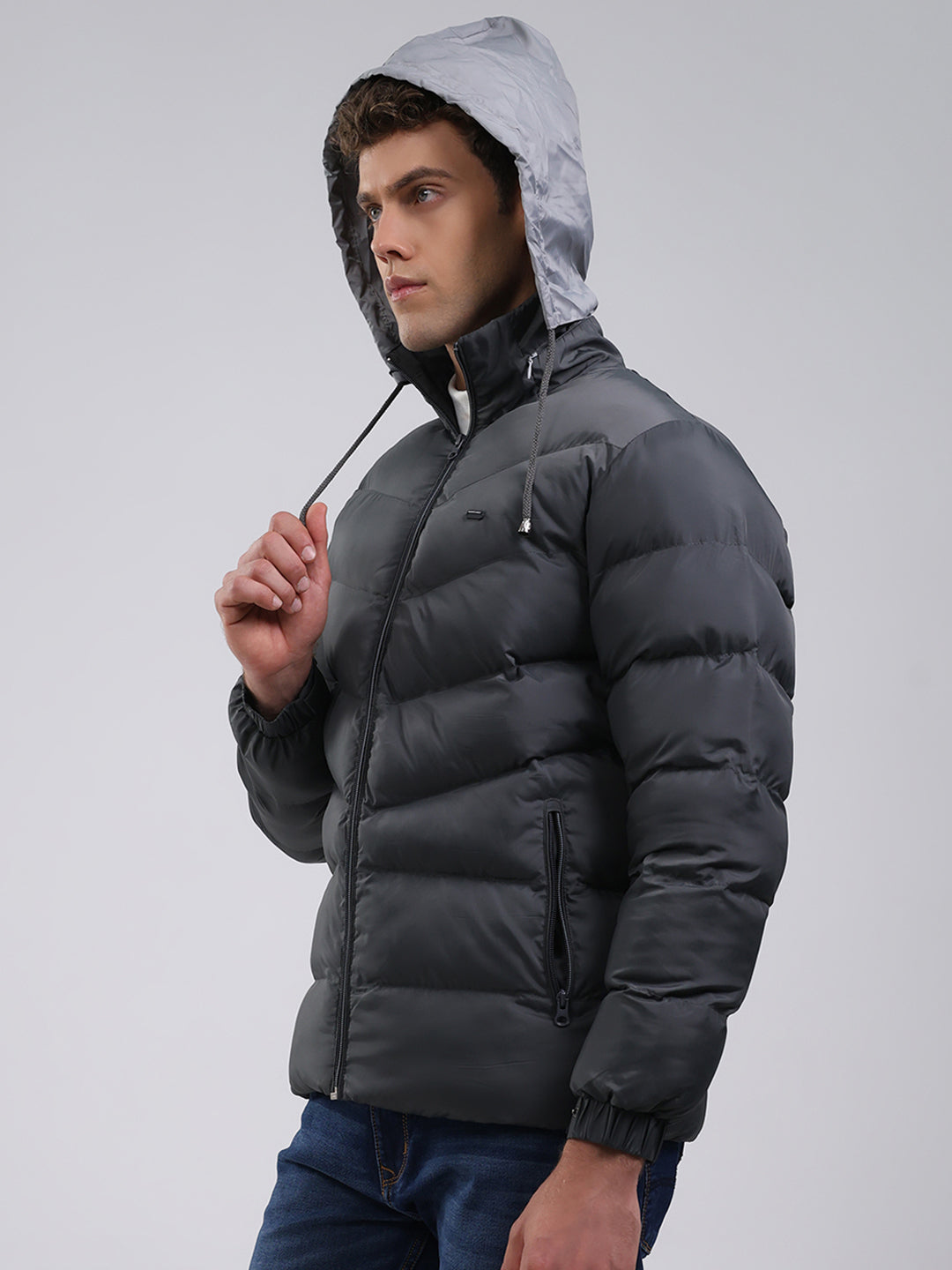 Men Grey Solid Hooded Full Sleeve Jacket