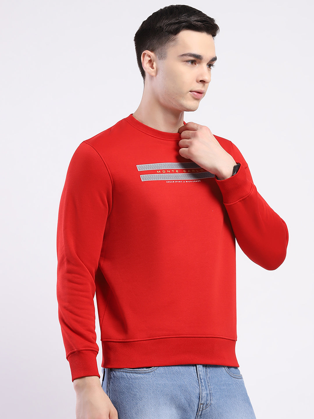 Men Red Solid Round Neck Full Sleeve Sweatshirt