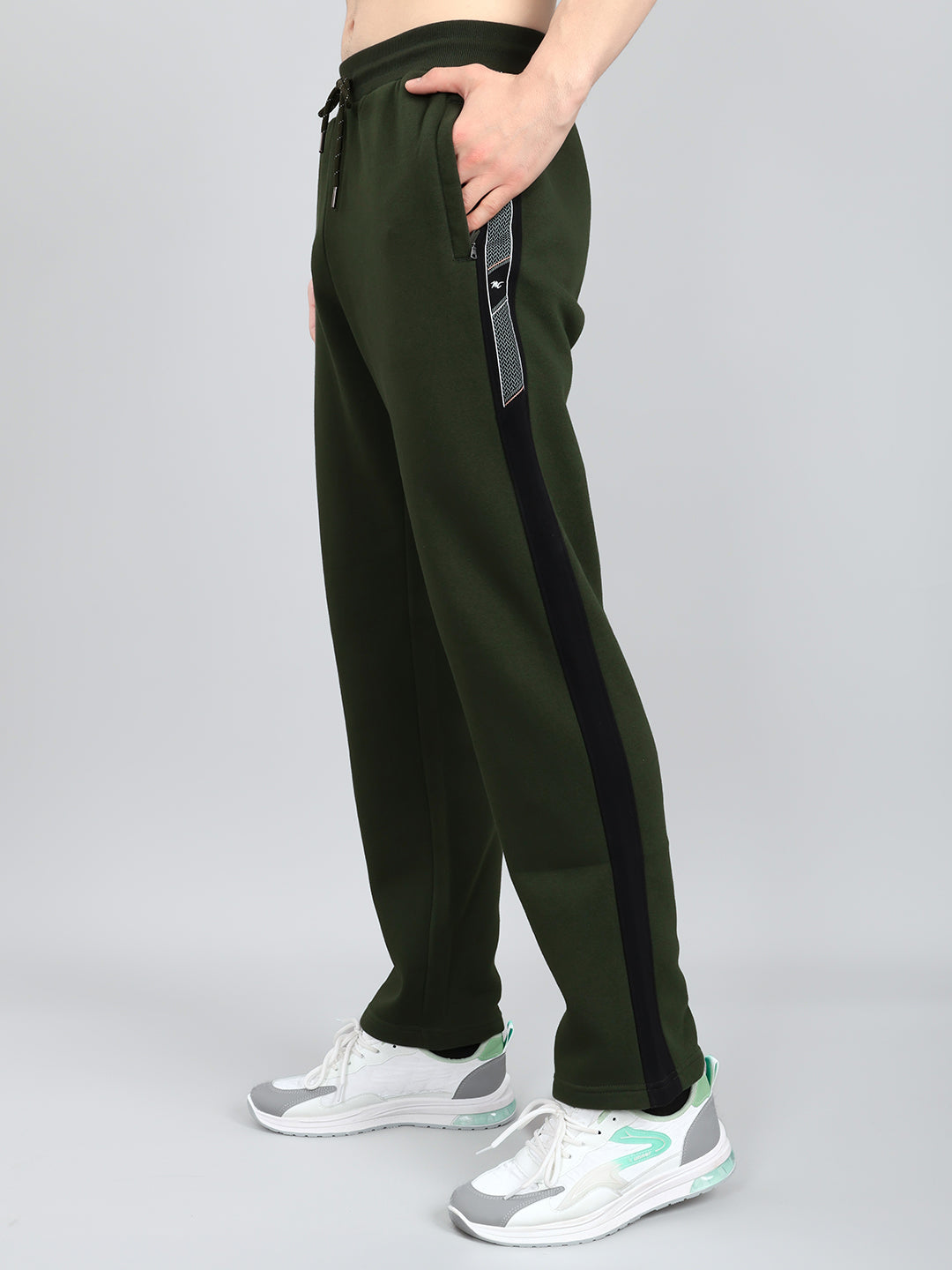 Men Olive Stripe Round Neck Full Sleeve Winter Tracksuit