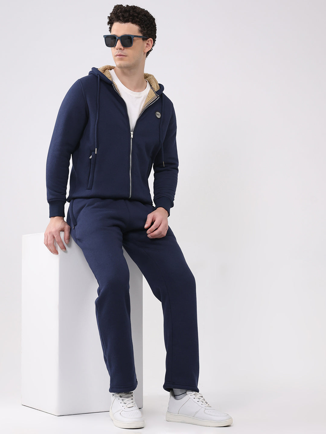 Men Blue Solid Round Neck Full Sleeve Winter Tracksuit