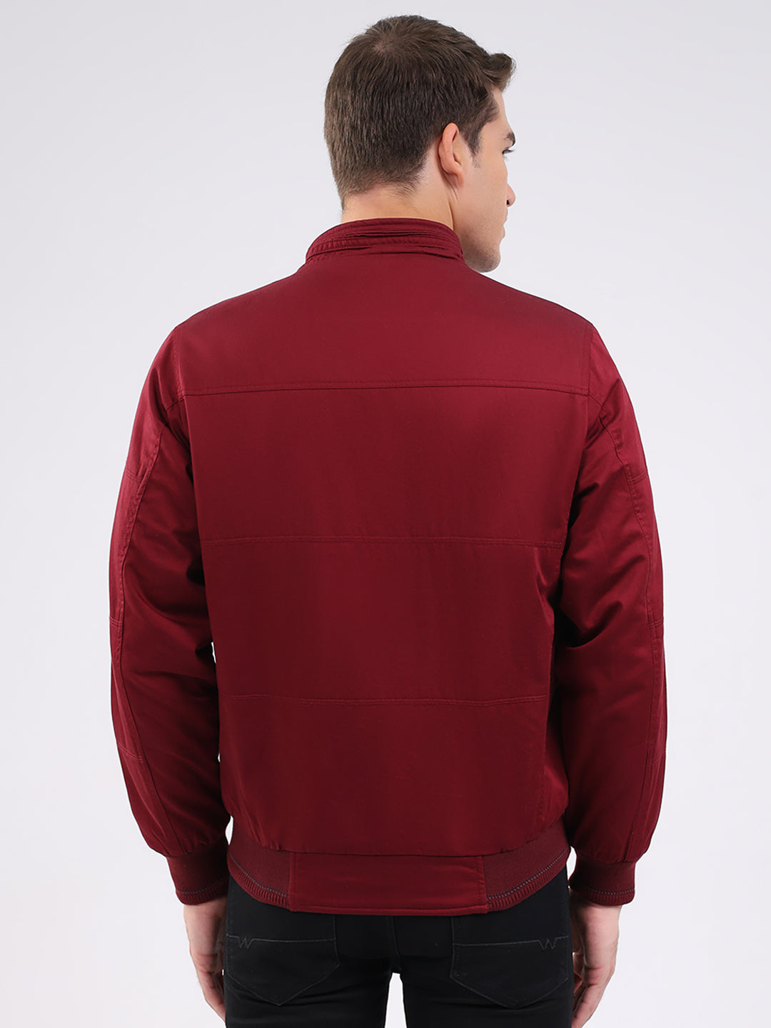 Men Maroon Solid Mock Neck Full Sleeve Jacket