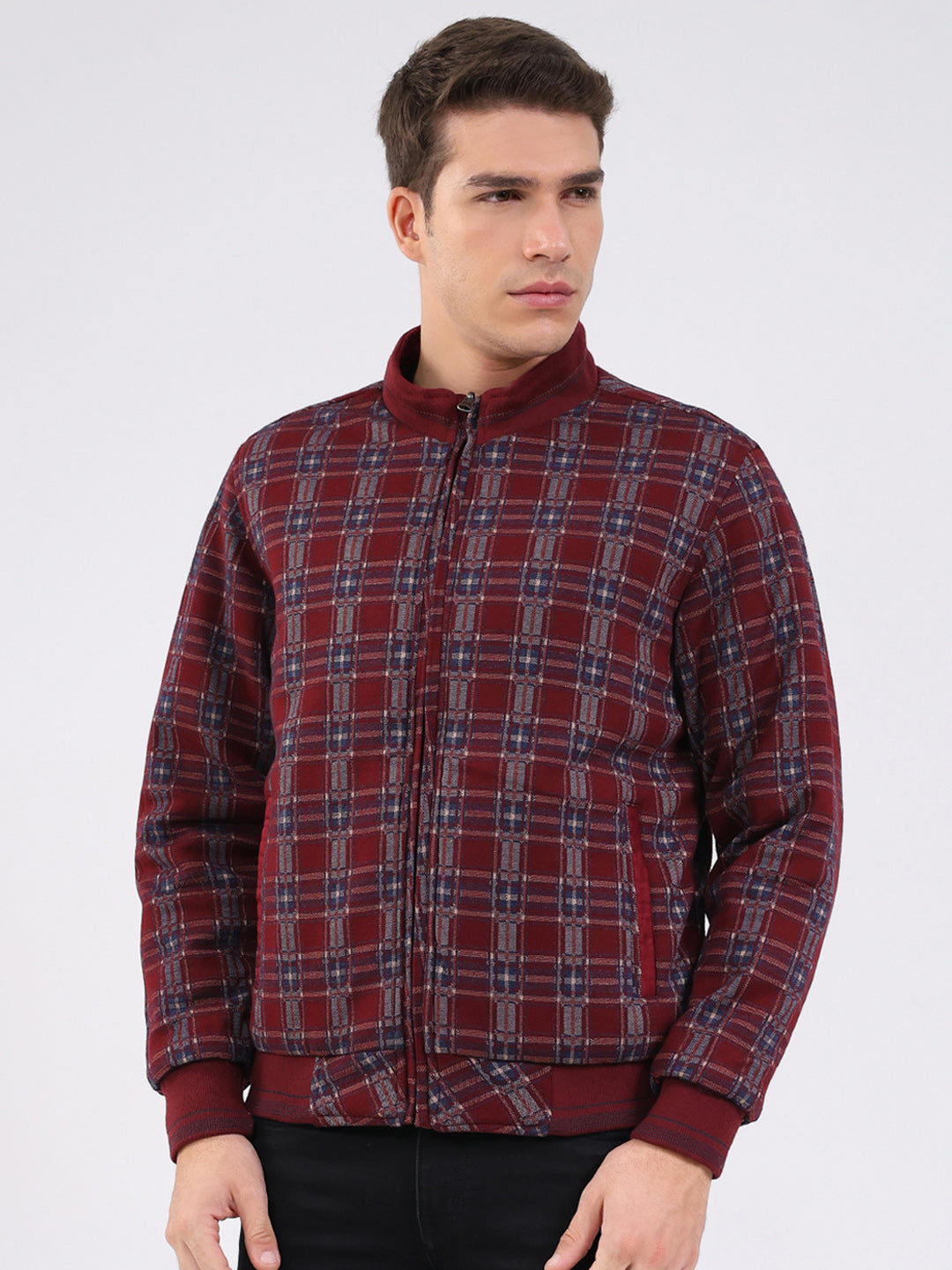 Men Maroon Solid Mock Neck Full Sleeve Jacket