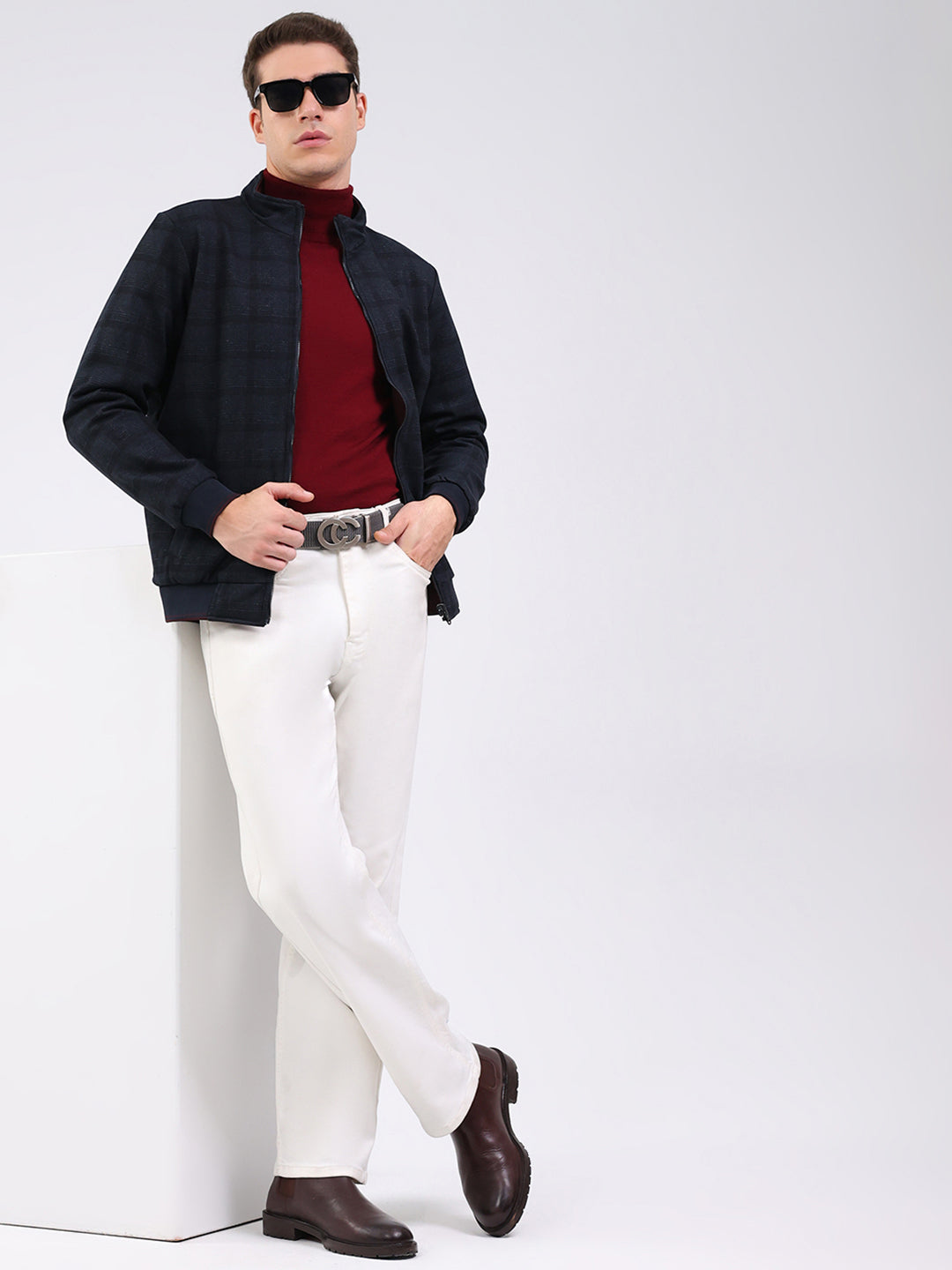 Men Navy Blue Solid Mock Neck Full Sleeve Jacket