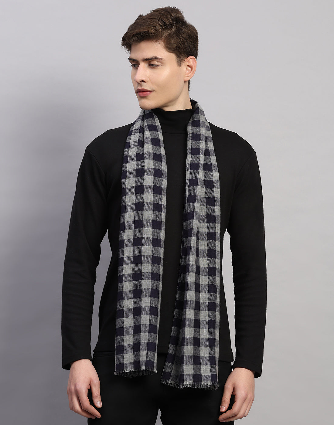 Men Multicolor Self Design Wool Muffler