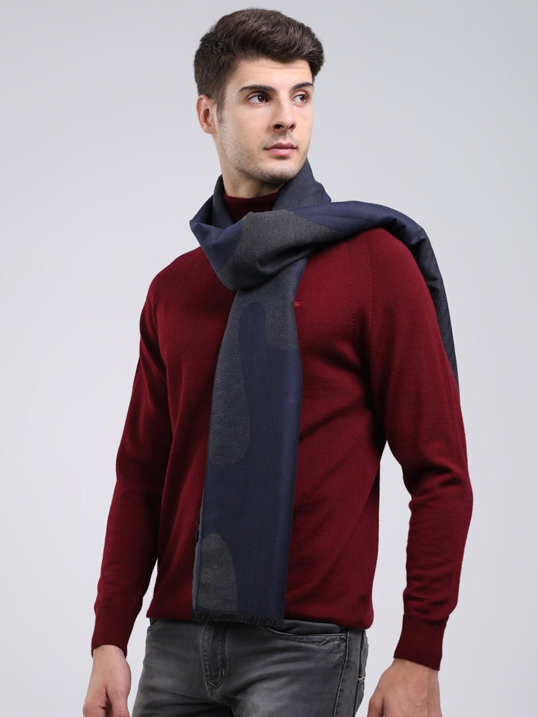 Men Navy Blue Self Design Wool Blend Muffler