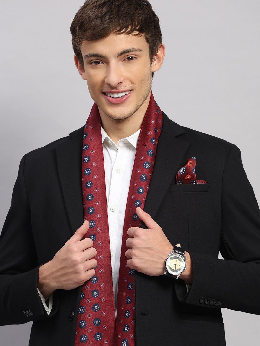 Men Multicolor Self Design Wool Muffler