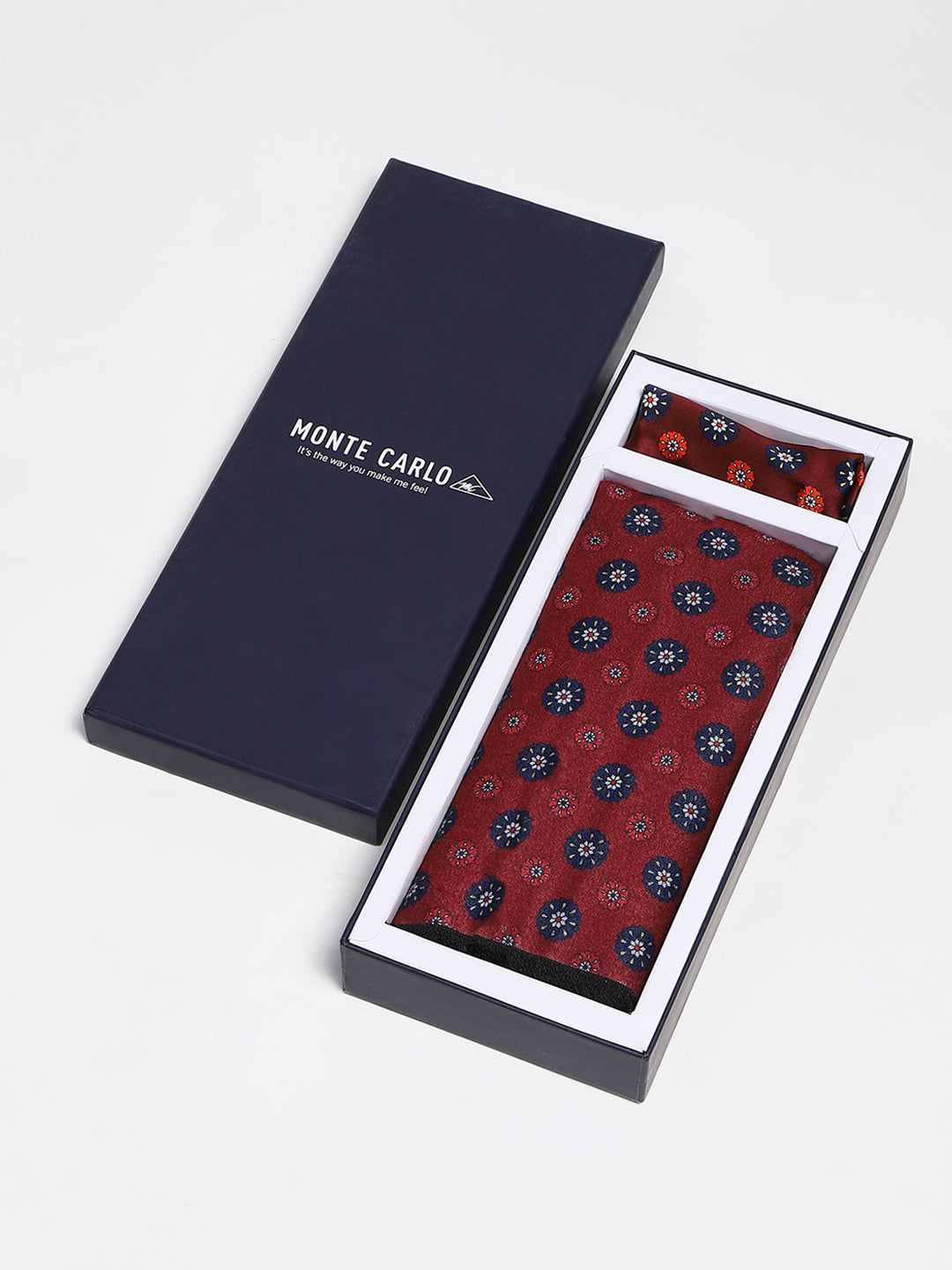 Men Multicolor Self Design Wool Muffler