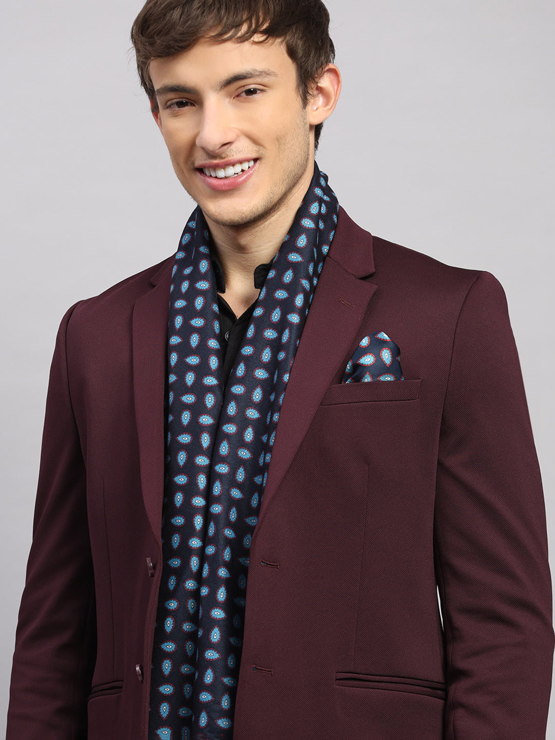 Men Multicolor Self Design Wool Muffler