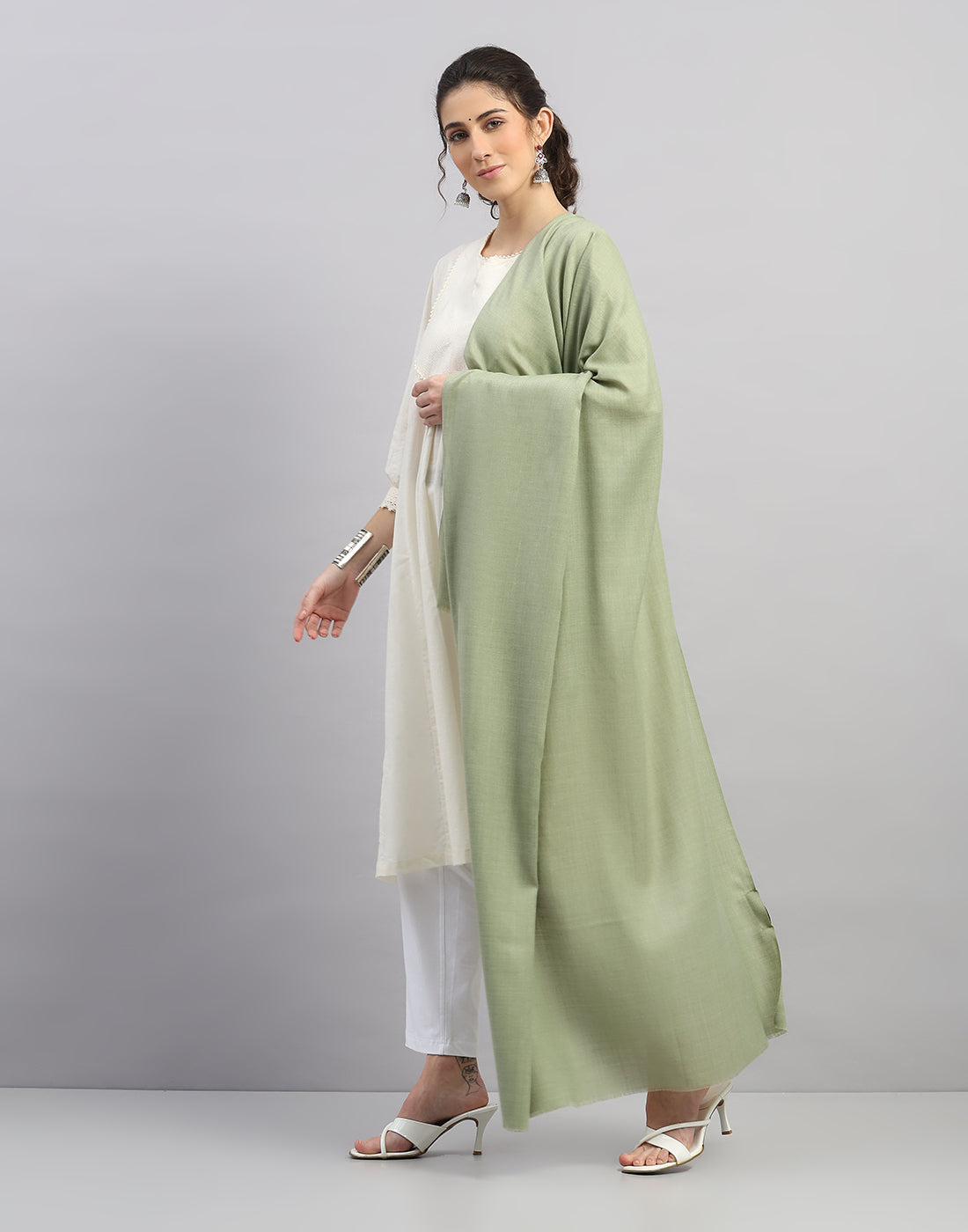 Women Multicolor Self Design Shawl