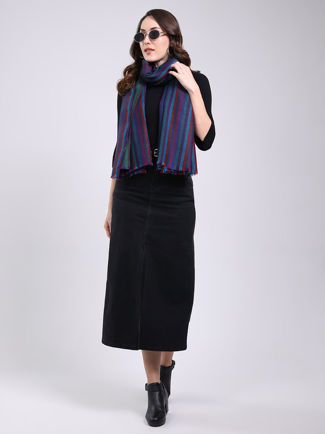 Women Blue Solid Wool Blend Shawl