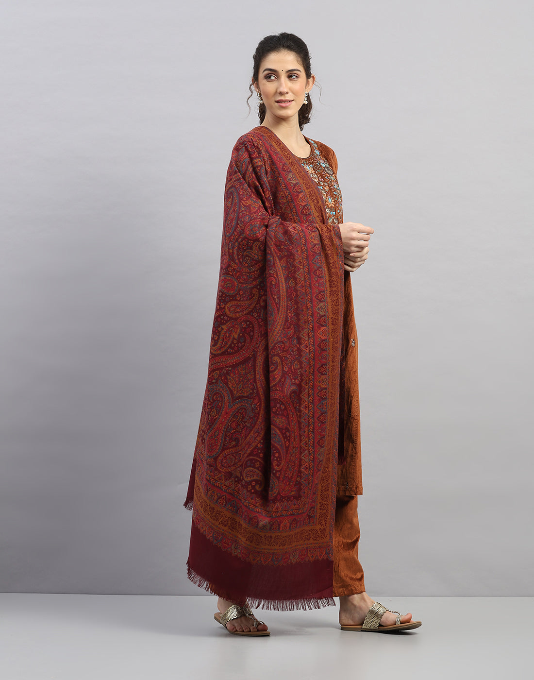 Women Multicolor Self Design Shawl