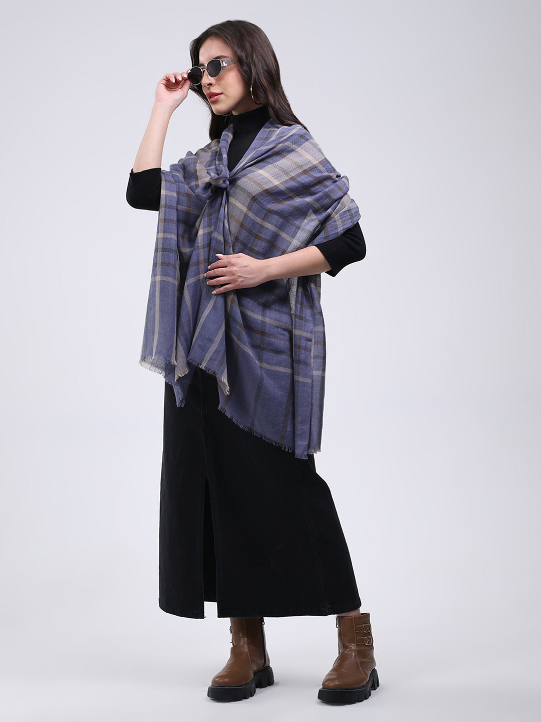 Women Blue Solid Wool Blend Stole