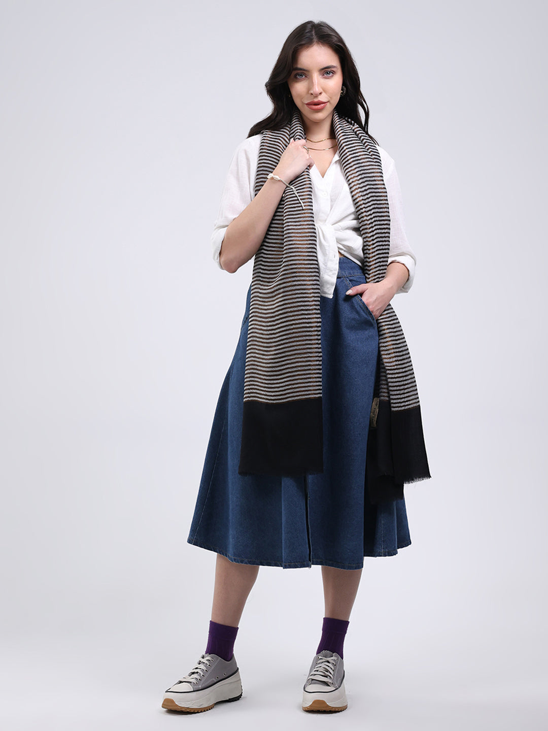 Women Grey & Black Solid Wool Blend Stole