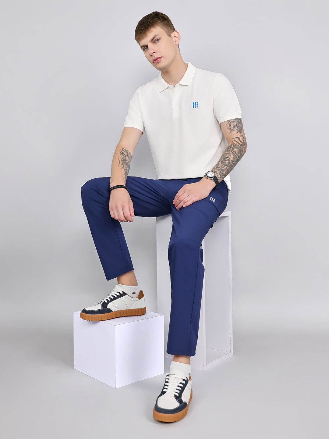Rock.it Men Off White Solid Collar Half Sleeve T-Shirt