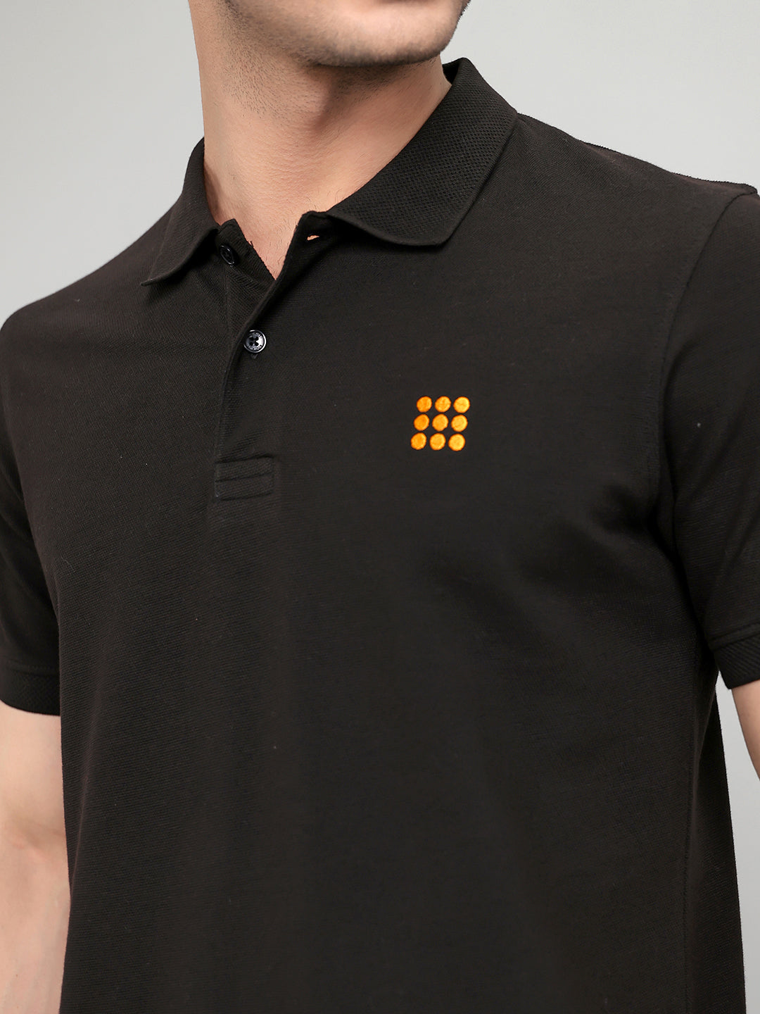 Rock.it Men Black Solid Collar Half Sleeve T-Shirt