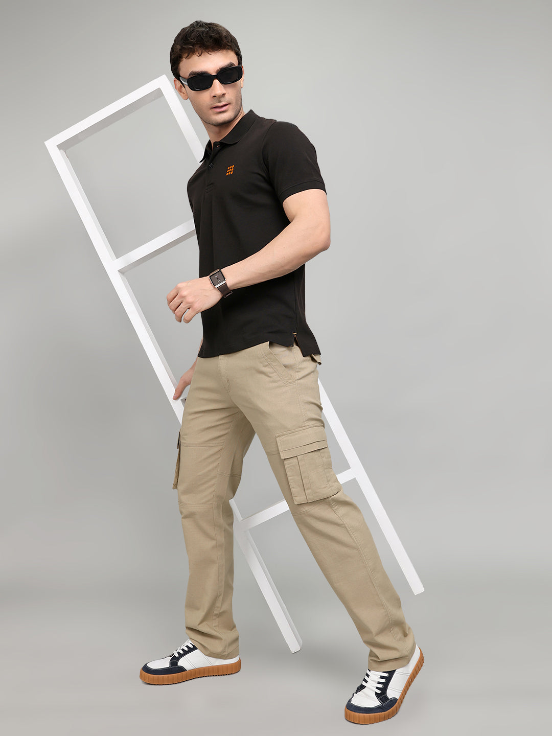 Rock.it Men Black Solid Collar Half Sleeve T-Shirt