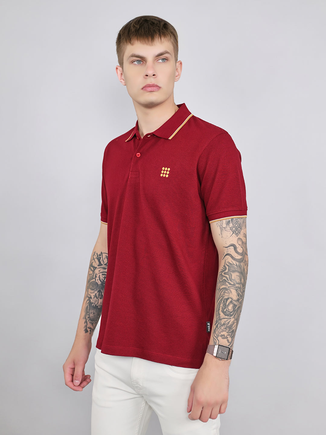 Rock.it Men Maroon Self Design Collar Half Sleeve T-Shirt