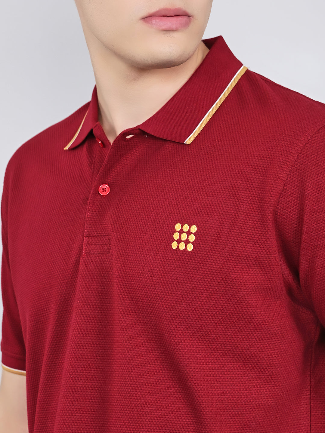 Rock.it Men Maroon Self Design Collar Half Sleeve T-Shirt