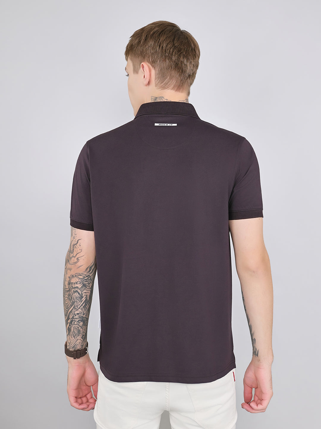 Rock.it Men Maroon Solid Collar Half Sleeve T-Shirt