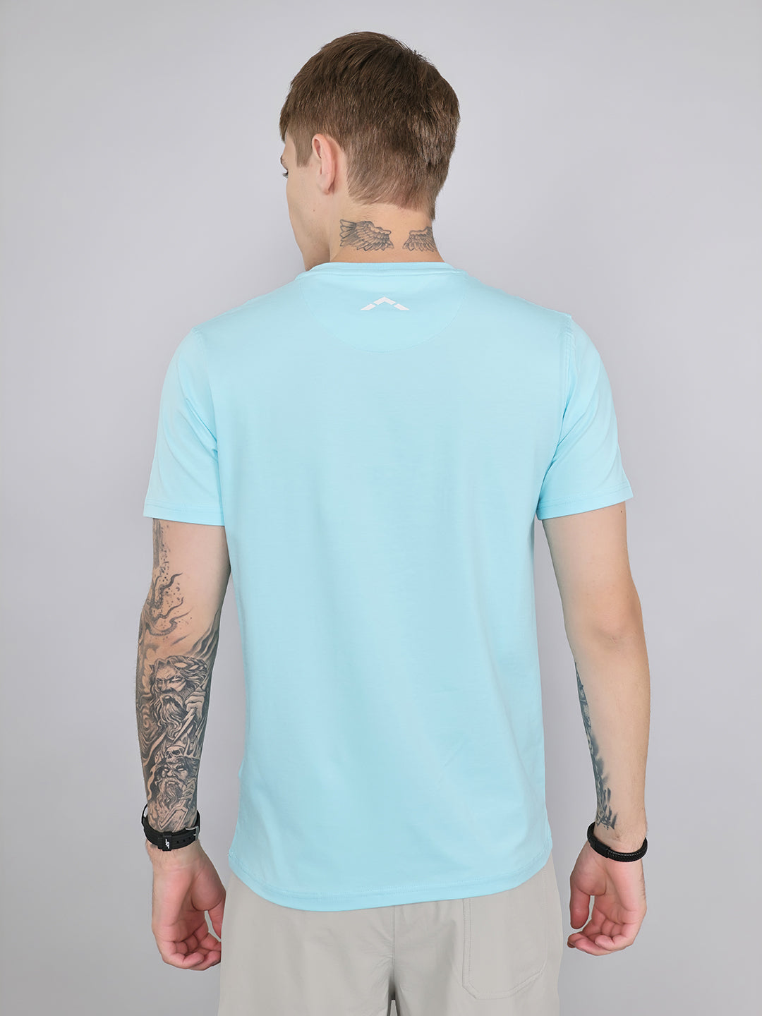 Rock.it Men Sky Blue Solid Round Neck Half Sleeve T-Shirt