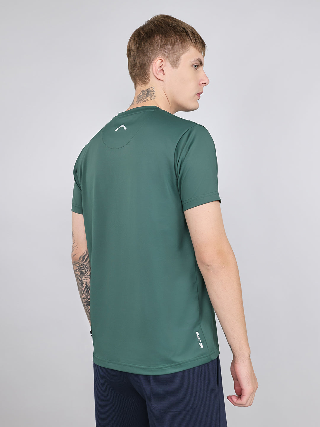 Rock.it Men Green Solid Round Neck Half Sleeve T-Shirt
